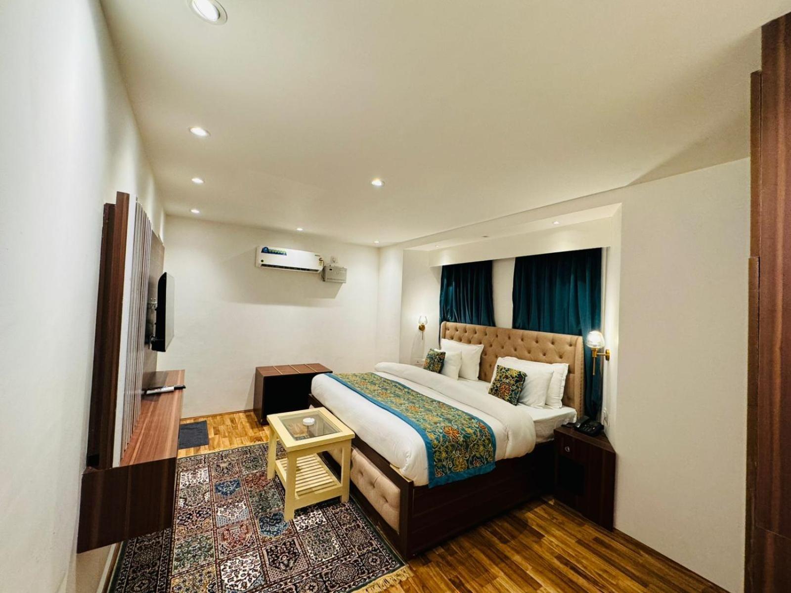 De Elaaf The Luxury Stay Srīnagar Zewnętrze zdjęcie