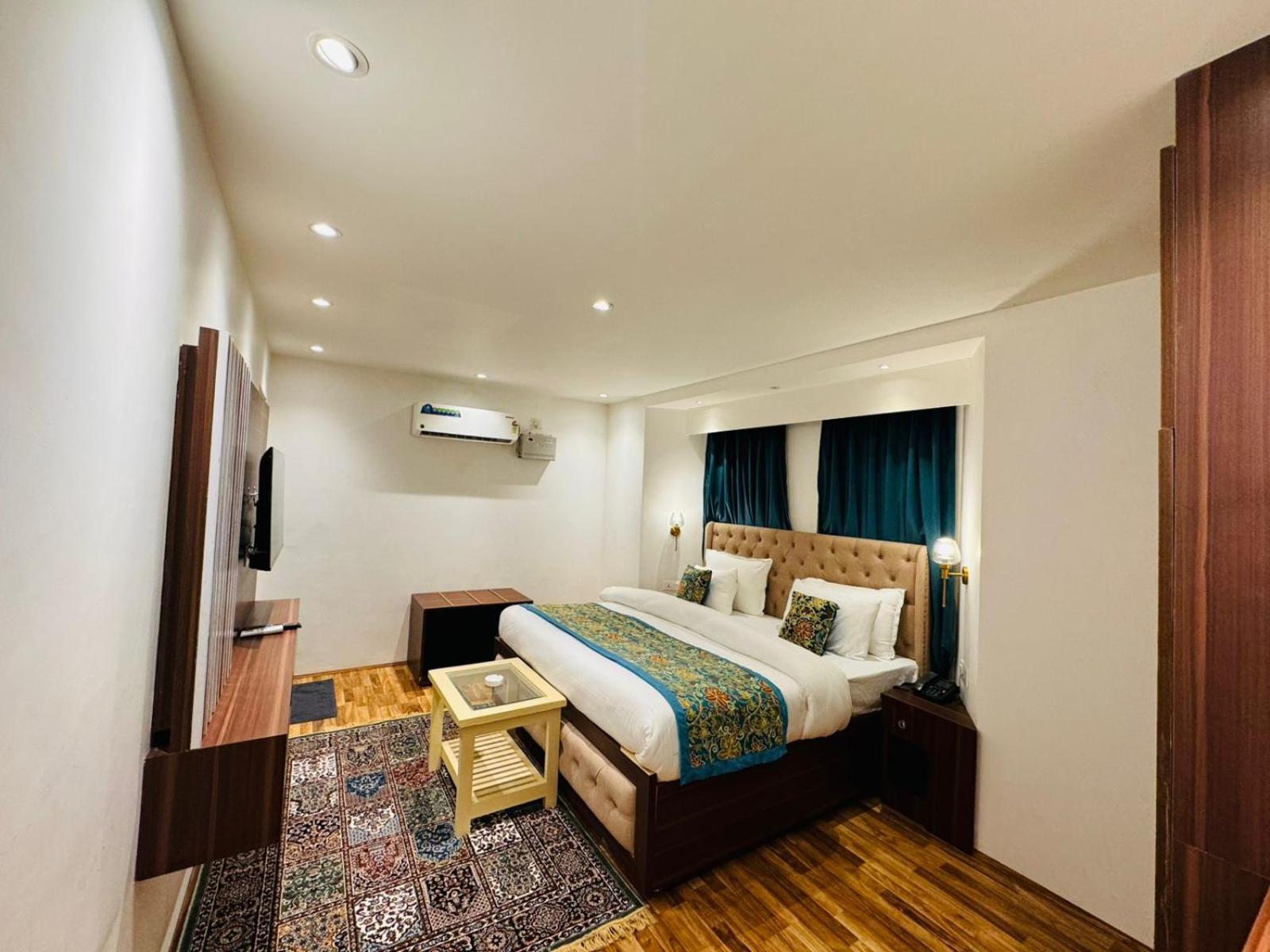 De Elaaf The Luxury Stay Srīnagar Zewnętrze zdjęcie